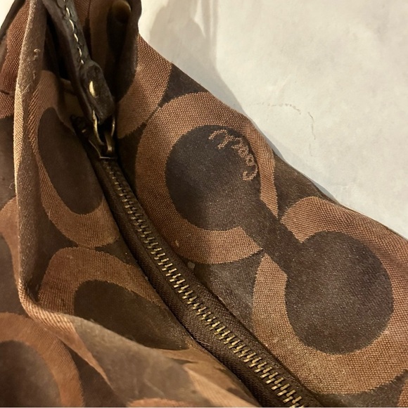 Coach Brown Designer Shoulder Bag - Picture 5 of 9